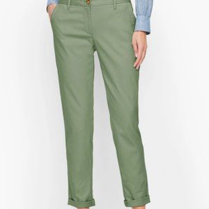 NWT Relaxed Chino